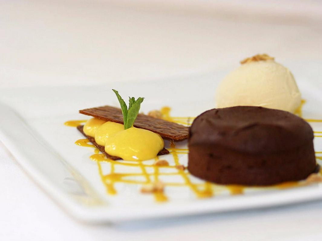 Logis Hotel Restaurant Nougier Saint-Étienne-de-Fursac Εξωτερικό φωτογραφία