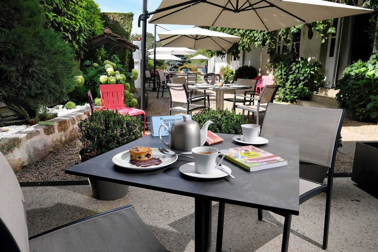 Logis Hotel Restaurant Nougier Saint-Étienne-de-Fursac Εξωτερικό φωτογραφία